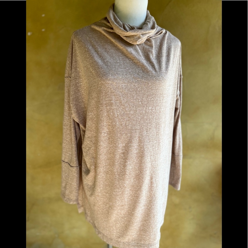 We the Free Women Loose Brown Long Sleeve Tunic  T-Shirt XS